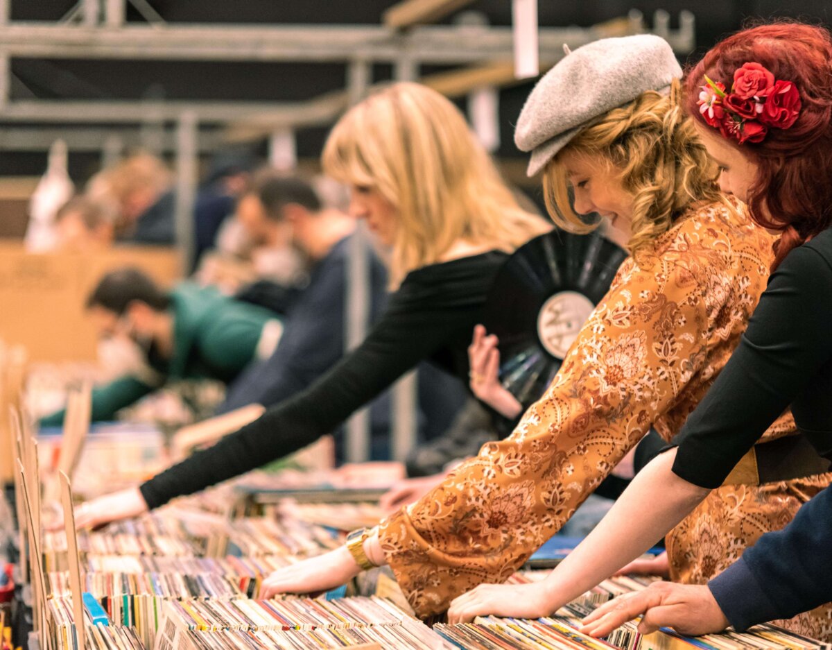Homepage - Mega Record & CD Fair